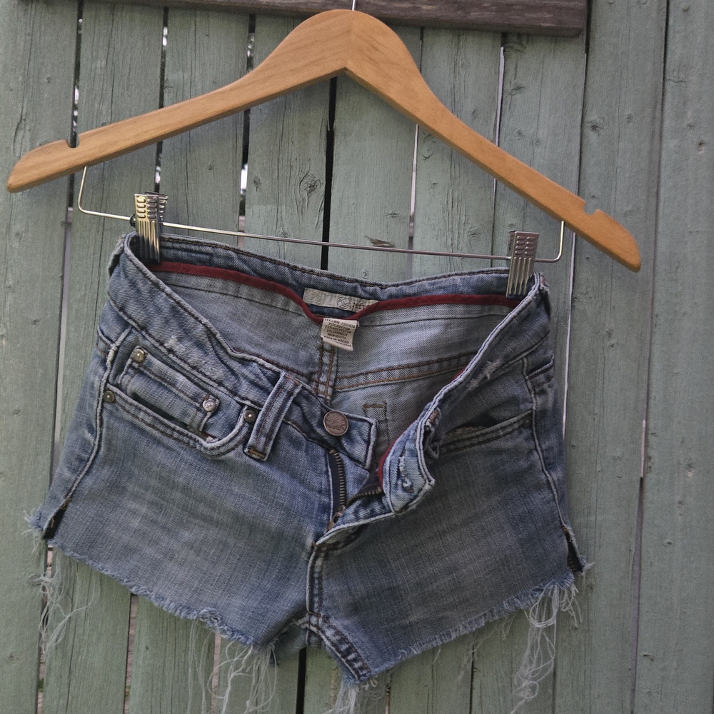 Refuge Blue Jean Cutoff Shorts